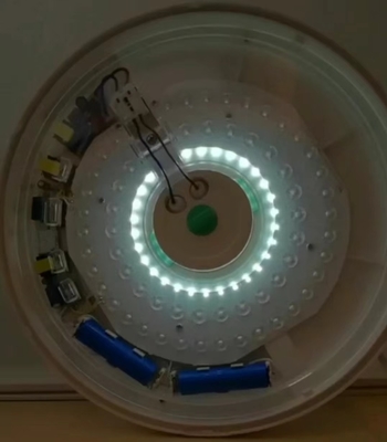 Lâmpadas de teto com patente IP20 com sensor de radar de bateria de lítio e fluxo luminoso de 1440lm