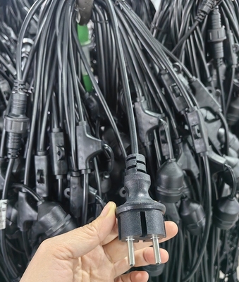 Cable IP65 à prova d'água 100m com suportes ajustáveis 200pcs