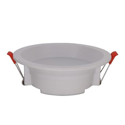 Indoor Home Hotel 18W Dimmable LED Downlight com alta luminosidade e material PMMA de alumínio