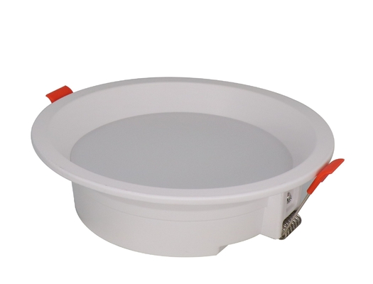 Indoor Home Hotel 18W Dimmable LED Downlight com alta luminosidade e material PMMA de alumínio