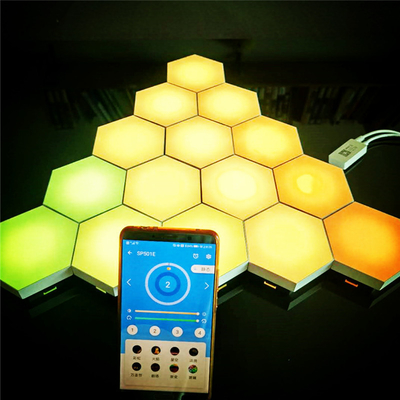 Lâmpada de toque criativa de luz noturna modular LED com design e controle quântico hexagonal