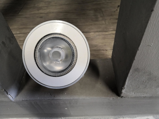 Lâmpada de jardim LED exterior 3W/5W/6W/9W/12W/18W/24W com 15000 horas de vida útil