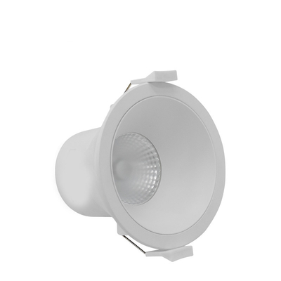Longe vida útil 9W 0.6mm COB Embedded LED Downlight em design moderno para cabo de 3,5 polegadas