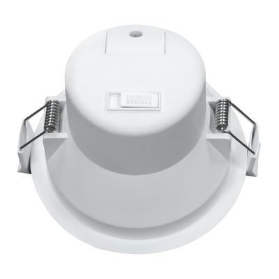 Longe vida útil 9W 0.6mm COB Embedded LED Downlight em design moderno para cabo de 3,5 polegadas