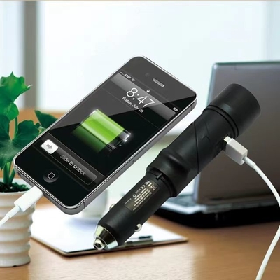 Banco de energia do martelo de segurança com carregador de carro de celular USB de 5,0V / 2,4A e fonte de luz LED
