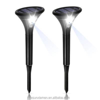Lâmpada de caminho de paisagem de energia solar com classificação IP65 e temperatura de cor 2700k-6500k