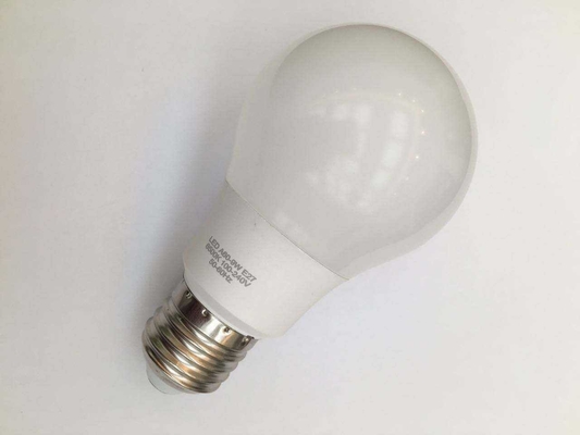 s de ângulo de feixe super grande A60 8w 9w E27 B22 lâmpada LED com dissipador de plástico de alumínio
