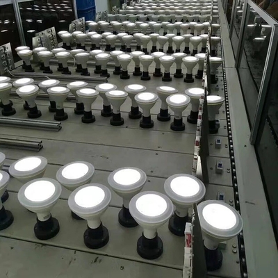 Lâmpada LED com ângulo de feixe 38D e fluxo luminoso de 80lm/w