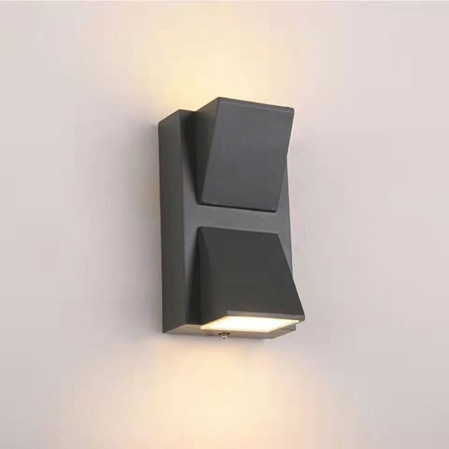 2700-6500K Temperatura de cor Iluminação de parede led de jardim com difusor de policarbonato
