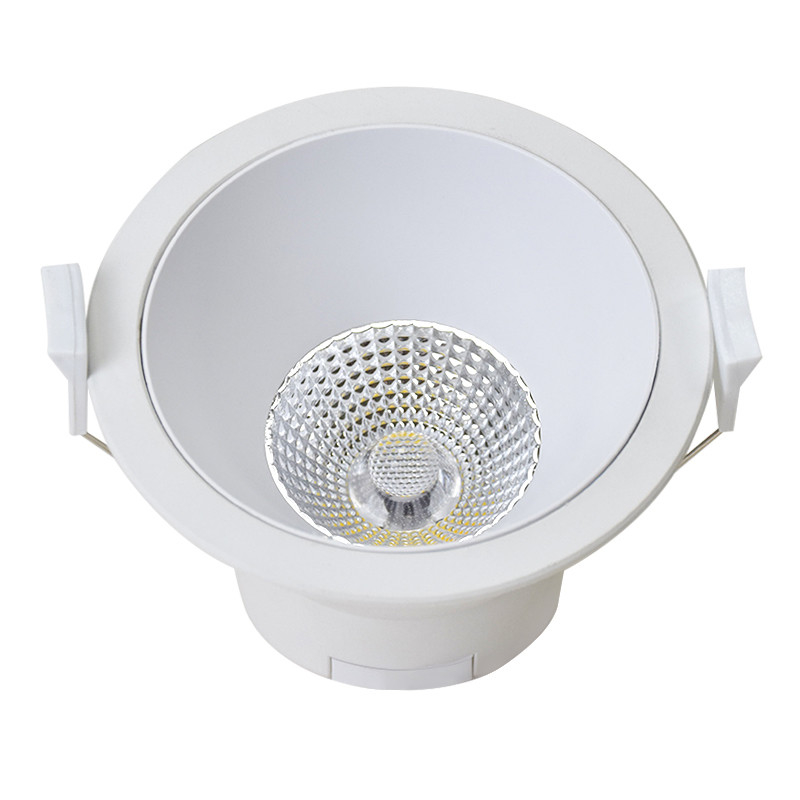 Longe vida útil 9W 0.6mm COB Embedded LED Downlight em design moderno para cabo de 3,5 polegadas